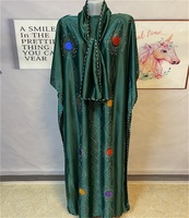 Dernier style EID Moyen-Orient Robe caftans noire Ramadan Robe caftan marocain Robe caftan perlé 2024