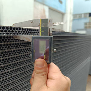 Panneau <span class=keywords><strong>de</strong></span> <span class=keywords><strong>coffrage</strong></span> en plastique PP à trous ronds carrés <span class=keywords><strong>de</strong></span> 18mm pour la construction - Product Image 2