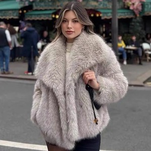 <span class=keywords><strong>Manteau</strong></span> en fausse fourrure pour femmes, nouvelle collection automne-hiver, imitation fourrure, <span class=keywords><strong>court</strong></span>, en laine, pour femmes, Europe et Amérique - Product Image 1
