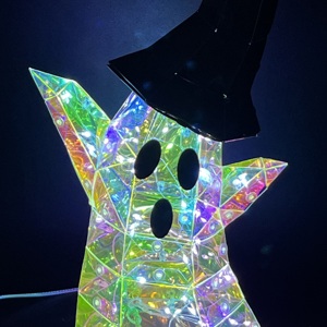 Decoración de Fantasma de Halloween con 60 Luces LED Prismáticas Iridiscentes, Figura de Fantasma de PET con Alimentación USB, Adorno de Mesa para el Hogar, 8 Modos de Iluminación - Product Image 4