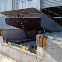 CE ISO approuvé réglable 6-15ton chargement décharger la rampe de quai de conteneur rampe de chargement hydraulique pour chariot élévateur