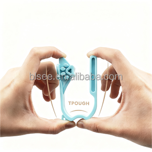 Outil de déverrouillage de boucle de siège de voiture-Ouvre-porte facile pour l'arthrite et les ongles longs Infant-Toddler Button Pusher 5-Point Harness Adapter - Product Image 1