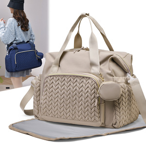 Sac de rangement bandoulière grande capacité pour voyage en extérieur, sac à langer pour maman avec pochette pour sucette et accessoires bébé - Product Image 1