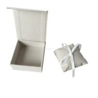 Boîte à bijoux en tissu de lin avec logo personnalisé Kexin, avec insert en coussin, ruban de fermeture, emballage cadeau