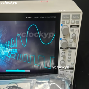 Tektronix MSO44 : Option 4-BW-500 (500 MHz) avec 4 x TPP0500B (3544) - Product Image 4