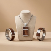 Conjunto de Joyería Geométrica Arquitectónica para Hombre, Acero Inoxidable 316L, Anillo con Incrustaciones de Madera Estructurada, Collar con Colgante, Fabricación Personalizada ODM