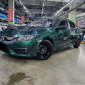 <span class=keywords><strong>Honda</strong></span> <span class=keywords><strong>Civic</strong></span> 180TURBO CVT Verde Premium 2016, Auto Usado de <span class=keywords><strong>Segunda</strong></span> <span class=keywords><strong>Mano</strong></span> para Exportación - Product Image 2