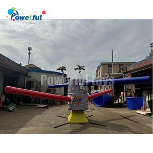 Máquina de Obstáculos Inflable de Doble Brazo con Plataforma Giratoria Wipeout Sweeper en Venta - Product Image 3