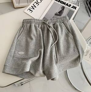 Pantalones cortos deportivos para mujer, ropa de entrenamiento, pantalones cortos para correr, pantalones deportivos de compresión para gimnasio - Product Image 2