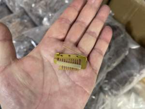 Zwart Bruin Goud Kleur 3.6Cm 10 Tanden Sjaal Rvs Snap Dupatta Instelling Chunni Grip Clips Met Veiligheidsspeld - Product Image 5