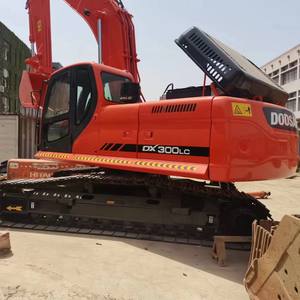 Excavatrice Doosan DX300 d'occasion, faible nombre d'heures, peinture d'origine, entièrement révisée, durable, moteur/pompe/moteur haute puissance, économique et prêt à l'emploi. - Product Image 5