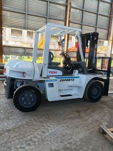 מלגזה דיזל מקורית <span class=keywords><strong>TCM</strong></span> 6 טון, משומשת עם תיבת הילוכים ומנוע, מיוצרת על ידי המפעל המקורי, למכירה במחיר נמוך - Product Image 1