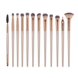 DailyQueen Kit de 12 pinceaux de maquillage essentiels pour fard à paupières, eye-liner, estompage et contour des yeux, avec échantillon gratuit, crayon, estompeur et anticernes - Product Image 5