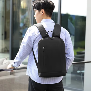 Mochila para Portátil de 14 Pulgadas, Ligera, Delgada, Impermeable, de Poliéster Oxford, con Cierre Grande, Personalizada y Suministrada por Fábrica, para Unisex - Product Image 6