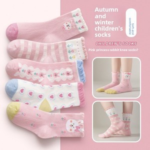 Nouvelle collection printemps, chaussettes en coton mi-hautes décontractées pour garçons et filles, chaussettes hautes pour les élèves, vente en gros d'automne, chaussettes pour bébés - Product Image 2