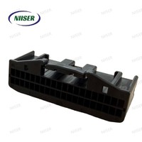 Boîtier de connecteur de faisceau de câbles HRS GT25-40DS-HU 3A 250V pour bornes à sertir de la série GT25, usage automobile/industriel, conforme RoHS