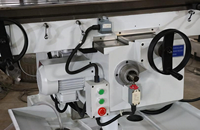 Machine de fraisage universelle X6132, équipement de fraisage CNC pour le travail des métaux