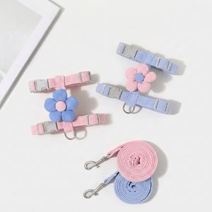 Arnés y Correa para Gatos, Ligero y Cómodo, Ajustable, en Forma de H, Chaleco Suave para Gatitos y Cachorros, Ideal para Paseos al Aire Libre - Product Image 3