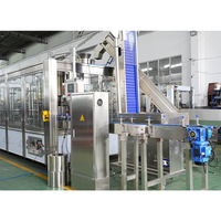 Machine de remplissage automatique professionnelle de jus, d'eau et de thé, contrôlée par PLC, haute précision, pour ligne de production d'usine de boissons
