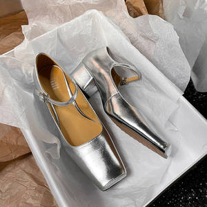 Cialisa 2023 nuovo arrivo primavera estate nero argento punta quadrata <span class=keywords><strong>Mary</strong></span> <span class=keywords><strong>Jane</strong></span> Block tacchi alti per donna <span class=keywords><strong>Mary</strong></span> <span class=keywords><strong>Jane</strong></span> scarpe donna - Product Image 2