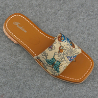 Chaussures d'extérieur légères et imprimées pour femme, en plastique/PVC, confortables, élastiques, respirantes, imperméables et antidérapantes, idéales pour le printemps, l'été et l'automne.