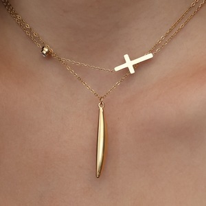 Collana di pesce astratto pendente in acciaio inossidabile collana a croce impermeabile collana a pendente con zircone lucido semplice collana - Product Image 1
