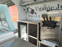 Camionnette alimentaire commerciale standard néerlandaise 2023 avec stock disponible pour l'expédition
