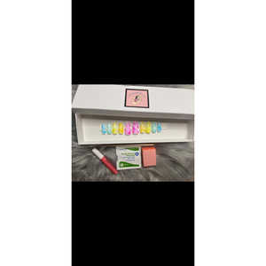 Ongles à presser Summer Vibes parfum lavande et rose, avec huile pour cuticules bio et tous les accessoires nécessaires, tailles 1, 4, 5, 6, 8 - Product Image 1