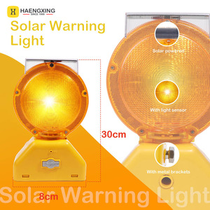Verkehrs sicherheits warnleuchte Verkehrs blinker Barrikaden licht Rot LED Blinkende Solar-Verkehrs warn lampe - Product Image 4
