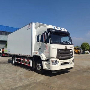 China National Heavy Duty Truck Group HOWO 4x2 Diesel 15-Ton Light Refrigerated Truck for Fruit Fish Frozen Food Storage - Product Image 1