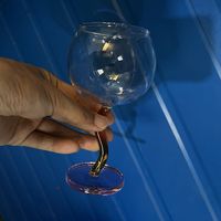 Gobelet en verre borosilicate de tige d'arbre de Noël écologique fait à la main pour le vin rouge pour l'eau de Champagne fantaisie vacances noël décembre