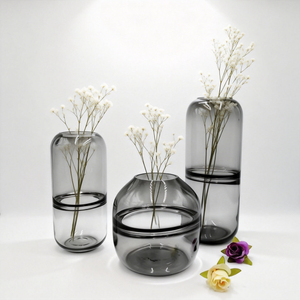 Jarrón de cristal de vidrio sódico pulido, estilo nórdico, artístico, hecho a mano, con diseño de dibujo, efecto de ceniza ahumada y viento frío, para decoración suave en sala de exhibición. - Product Image 2