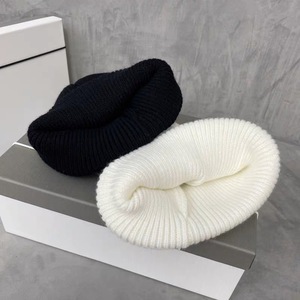 Women's Pearl Knitted <b>Hat</b> Winter Warm Stretchable Ear-Covering Beanie Black White <b>Khaki</b> Royal Blue Beige Pink Purple Dark Gray - Product Image 4