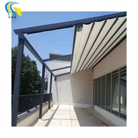 Couvertures de pergola extérieures durables et faciles à installer Pergola en PVC Gazebos électriques automatiques en aluminium