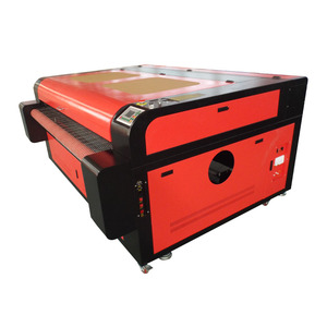 Máquina <span class=keywords><strong>de</strong></span> <span class=keywords><strong>corte</strong></span> <span class=keywords><strong>láser</strong></span> rollo a rollo <span class=keywords><strong>para</strong></span> tela, cuero y tejido - Product Image 6