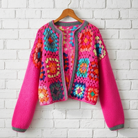 Cardigan Bohème Femme en Crochet Fait Main, Motifs Géométriques Color Block, Col Rond, Manches Longues, Pull Personnalisable, Manteau Court Tricoté