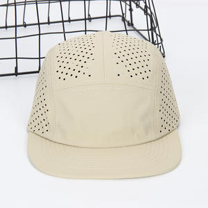 Gorro de béisbol de ala corta de secado rápido con diseño de agujero láser, malla no estructurada, gorra de campamento de 5 paneles, luz fresca y transpirable - Product Image 4