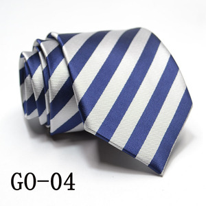 Cravatta da Uomo 8CM Formale per Affari e Cerimonie, Cravatta Plissettata con Logo Personalizzato, Vendita all'Ingrosso - Product Image 6