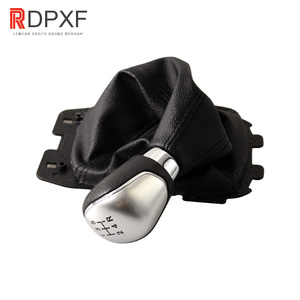 Para <span class=keywords><strong>Ford</strong></span> <span class=keywords><strong>Ecosport</strong></span> 2013-2018: Funda de palanca de cambios de cuero PU negro, estilo automotriz, superventas del fabricante - Product Image 2
