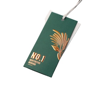 Sang Trọng Tùy Chỉnh Treo Thẻ Với Thiết Kế Logo Và In Ấn Thời Trang May Mặc Giấy Treo <span class=keywords><strong>Tag</strong></span> Dập Nổi Quần Áo Đu <span class=keywords><strong>Tag</strong></span> Cho Hàng May Mặc - Product Image 1