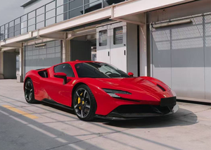 Kit carrosserie en fibre de carbone style OEM pour <span class=keywords><strong>Ferrari</strong></span> <span class=keywords><strong>SF90</strong></span>, pièces automobiles personnalisées haut de gamme, design aérodynamique, amélioration extérieure - Product Image 4