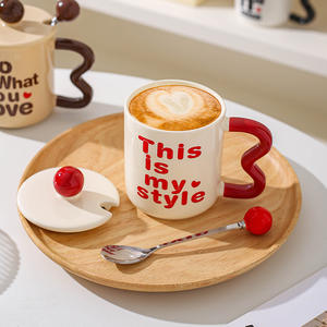 Taza de Agua Moderna de Porcelana Blanca Resistente a Altas Temperaturas, Taza Creativa para Parejas con Tapa y Cuchara, Regalo para Amigos - Product Image 3