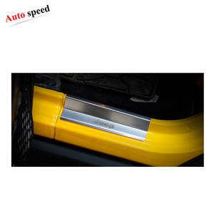 Ensemble de protections de <span class=keywords><strong>seuil</strong></span> de <span class=keywords><strong>porte</strong></span> en acier inoxydable de haute qualité pour Jeep Wrangler JK 07-17 - Product Image 4