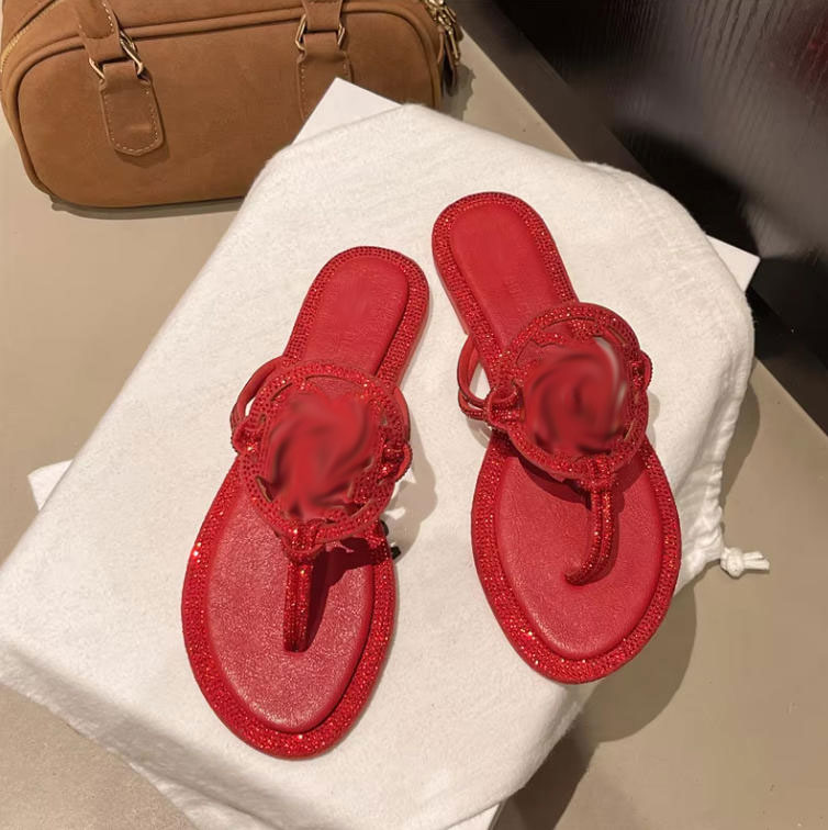 Rojo con pedrería