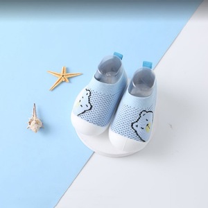 Zapatos <span class=keywords><strong>de</strong></span> Punto Azul Bebé Personalizados al por Mayor, Calcetines Antideslizantes Transpirables con Suela Suave para Primeros Pasos <span class=keywords><strong>de</strong></span> Bebés - Product Image 4