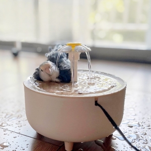 Plateau en plastique automatique Bain d'oiseaux Peaux de pivoine <span class=keywords><strong>Baignoire</strong></span> pour oiseaux Animaux domestiques-Chiens et chats Respirant Caractéristique Boîte d'emballage - Product Image 1