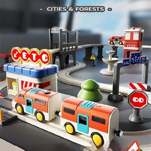 Giocattolo Educativo Fai-da-Te: Trenino con Binari, Avventura Divertente nella Città, Puzzle Trenino, Giocattoli STEM Assemblabili, Scena Urbana con Auto - Product Image 4