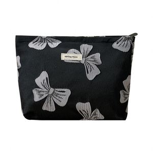 Women's Large Capacity Double Layer Portable Cosmetic Bag with Zipper Closure <b>Bow</b> High-Looking Travel Storage for Outing - Product Image 1
