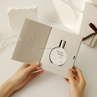 Coffret eau de parfum pour femme Carton rigide rouge Kraft bouteille de parfum en carton boîte cadeau d'emballage en papier