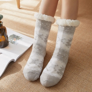 <span class=keywords><strong>2021</strong></span> noël femmes tricoté mignon moelleux épais hiver pantoufle chaussettes avec poignées - Product Image 4